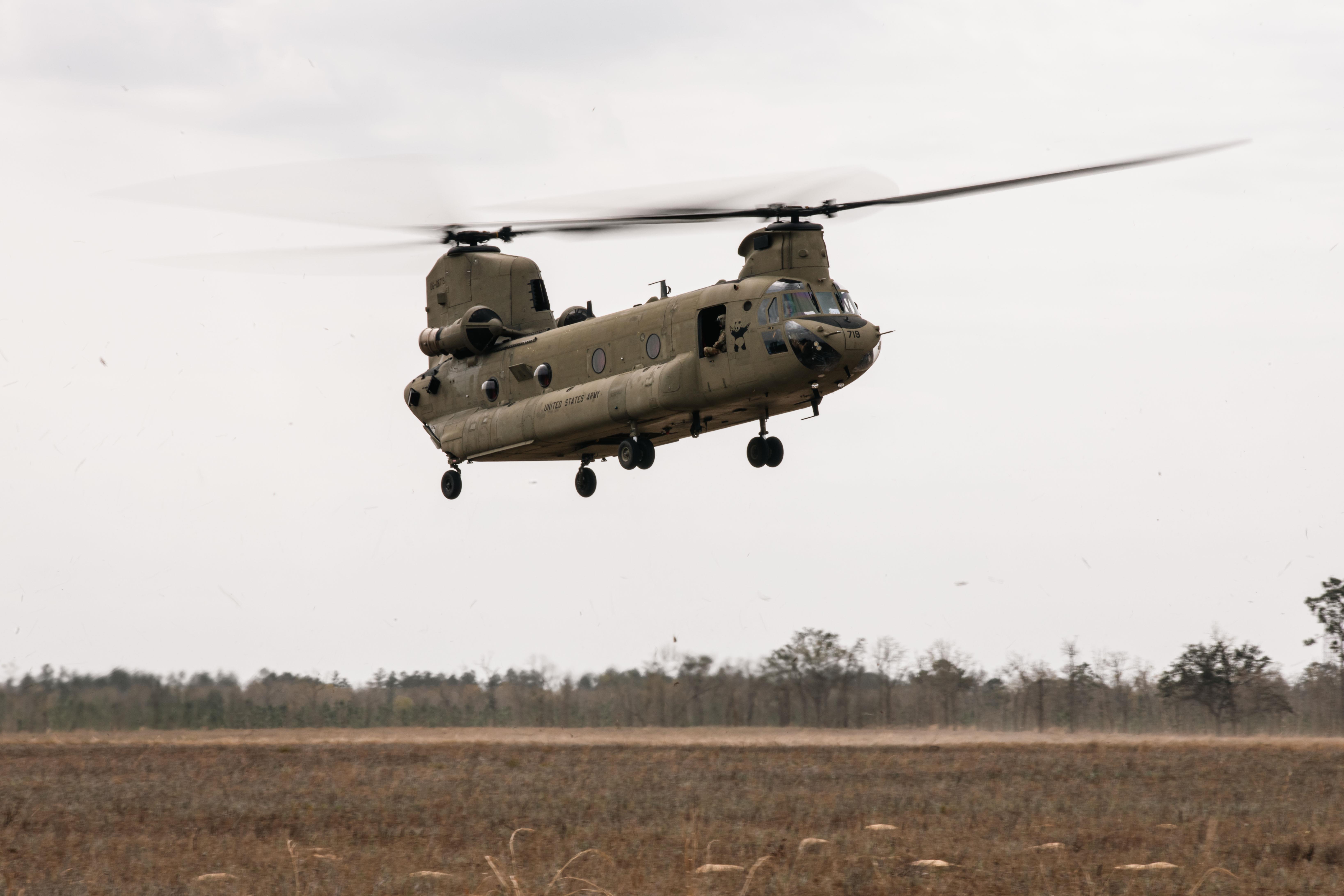 CH-47D Chinook